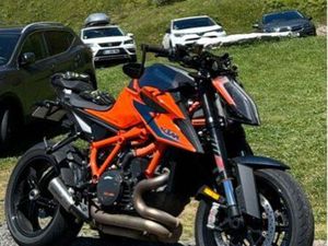 KTM 1290 SUPER DUKE R 2021 – FULL OPTIONS / ENTRETIEN OK