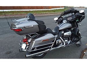 HARLEY DAVIDSON ELECTRA GLIDE ULTRA LIMITED 2017 107 CI