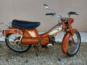 MOBILETTE DE COLLECTION MOTOBECANE