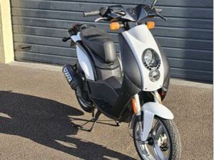 PEUGEOT LUDIX SCOOTER