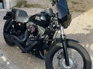 HARLEY DAVIDSON DYNA STREET BOB