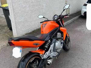 KAWASAKI ER6N