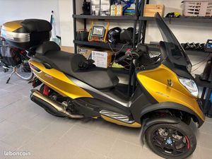 PIAGGIO MP3 500 HPE SPORT ABS ADVANCE