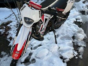 ENDURO 300 EC GASGAS