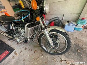 VEND SUZUKI GT 750