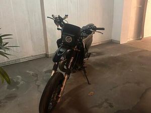YAMAHA DT 125 4BL – 2 STÜCK – SUPERMOTO + TEILEBIKE