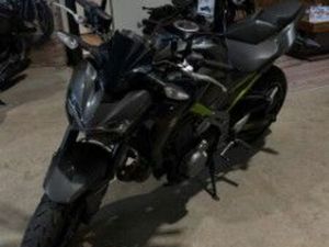 DEPOT-VENTE KAWASAKI Z900 125CV PERMIS FULL