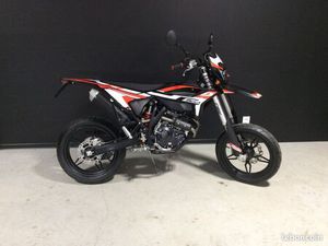 BETA 125 RR 4T MOTARD - DÉSTOCKAGE