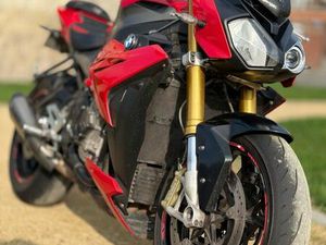 BMW S1000R