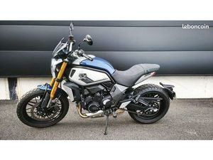 CFMOTO 700 CL-X HERITAGE