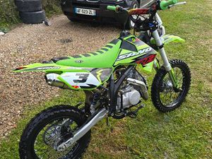 DIRT APOLLO RFZ 150 CC SANO