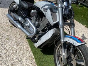 HARLEY DAVIDSON VROD 2012