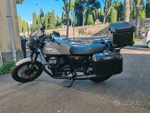 MOTO GUZZI V7 III ROUGH 2019