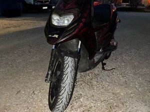 APRILIA SR 50 MOTARD