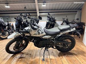 ROYAL ENFIELD HIMALAYAN 450