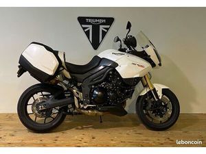 TRIUMPH TIGER 1050