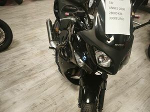 HONDA 600 CBF 2008 TRAVEL ÉDITION – 28 000 KM – 3 300