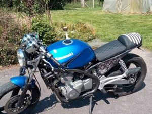 A VENDRE ER5 BON ETAT