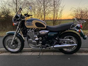 TRIUMPH THUNDERBIRD 900 - ERSTBESITZ - NUR 3.800KM