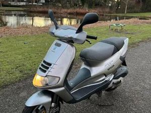 PIAGGIO SKIPPER LX 125CC 1E EIGENAAR! ( 180CC,SKR,VESPA,ZIP) — SCOOTERS | PIAGGIO — MARKTPLAATS