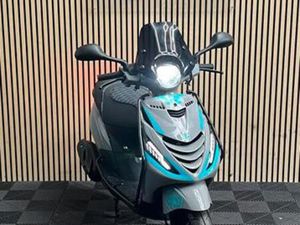 PIAGGIO ZIP | NARDO & TURQUOISE | 1300KM | 2016 | 1300KM — SCOOTERS | PIAGGIO — MARKTPLAATS