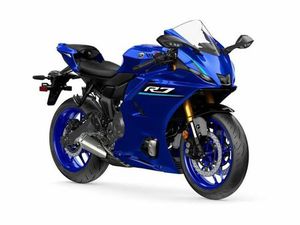 YAMAHA YZF-R7 2026
