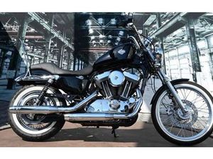 HARLEY-DAVIDSON SPORTSTER 1200 SEVENTY-TWO