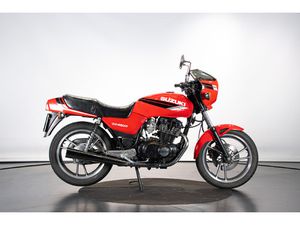 1987 SUZUKI GS 450 S A VENDRE