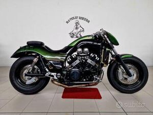 YAMAHA VMAX 1200 SPECIAL CHAMALEON GREEN - UNICA