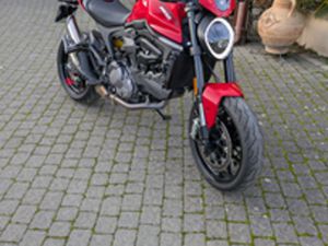DUCATI MONSTER 937 PLUS