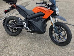 ZERO MOTORCYCLES DS 6.5 2017 1 CM3 | MOTO ROADSTER | 10 100 KM | ORANGE | 01250 CEYZERIAT