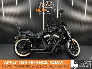 HARLEY-DAVIDSON SPORTSTER 1200