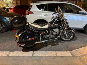 MOTO GUZZI CALIFORNIA 1000 NERO