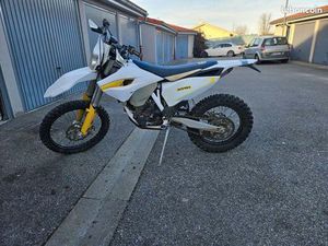 250 FE 2015