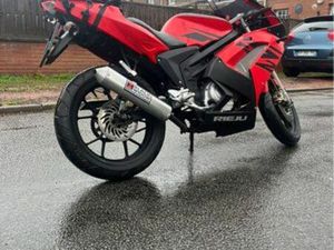RIEJU RS2 125