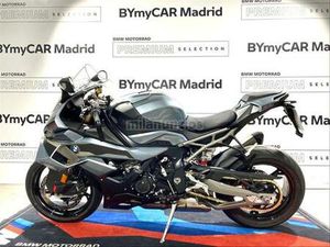 BMW - S 1000 RR