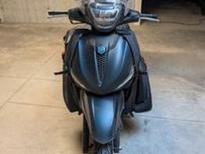 PIAGGIO BEVERLY 400 - 2024