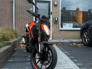 KTM DUKE 125 CC — MOTOREN | KTM — MARKTPLAATS