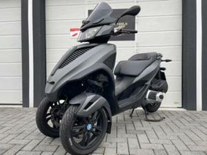 PIAGGIO MP3 YOURBAN 300 MATGR | MOTORSCOOTER AUTORIJBEWIJS B — MOTOREN | PIAGGIO — MARKTPLAATS