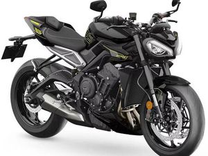 TRIUMPH STREET TRIPLE 765 RS VORFÜHRER 2025 MIT EXTRAS