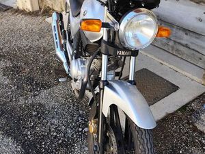YAMAHA YBR 125