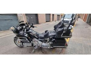 HONDA - GOLDWING
