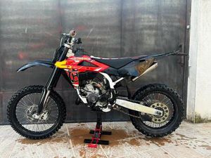 HUSQVARNA - WR 125