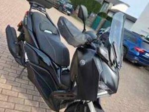 YAMAHA - XMAX 2024 TECH MAX