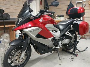 HONDA VFR 800 X CROSSRUNNER