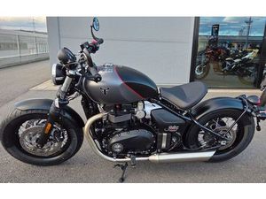 TRIUMPH BONNEVILLE BOBBER