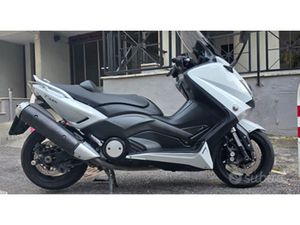 T MAX 530 2015