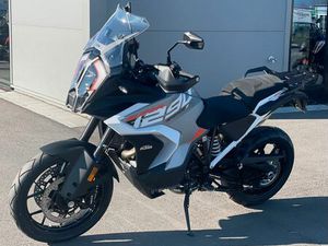 KTM 1290 SUPER ADVENTURE S 24 TECH PACK