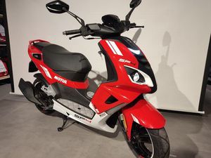 PEUGEOT SPEEDFIGHT 4 50 CCM MOTUL 0 ANZ. 33€ RATE