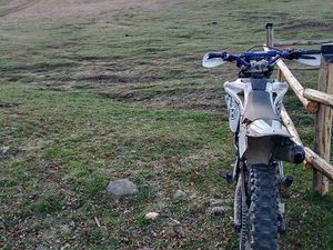 HUSKQVARNA WR 125 ГР. БАТАК